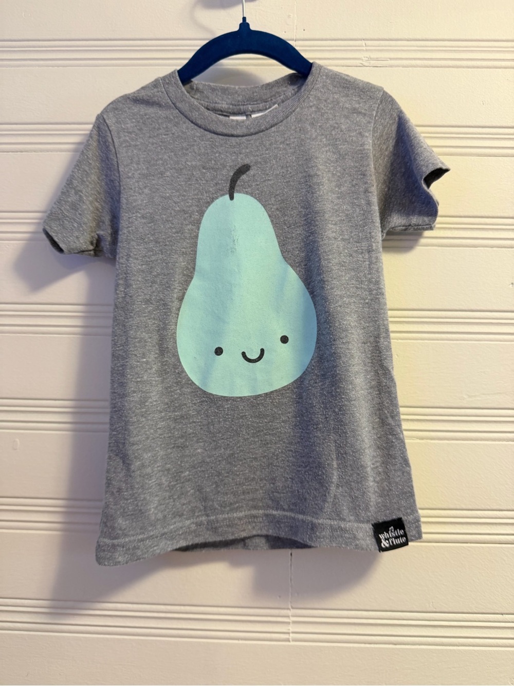 Whistle & Flute Pear Graphic T-Shirt Size 2 Made in USA Printed in Canada